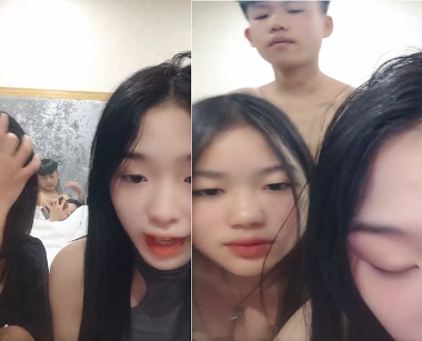 sex bisexual Em gái kế với cơ thể đầy đặn đang chờ được đút cặc vào đụ